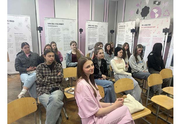 Виставка «(Не) дитячі історії» у Ковелі 